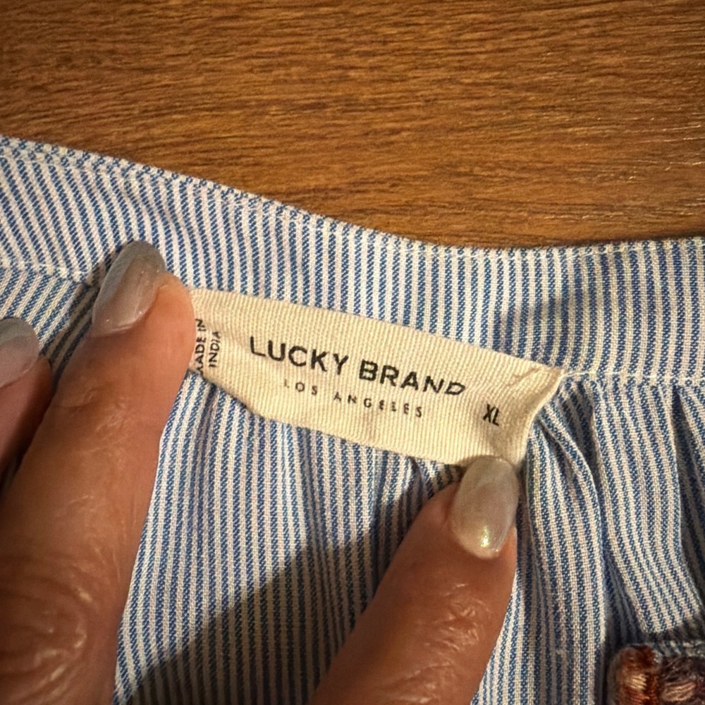 Lucky Brand Embroidered Pinstripe Babydoll Top Blue White XL Boho Cap Sleeve - Picture 4 of 9